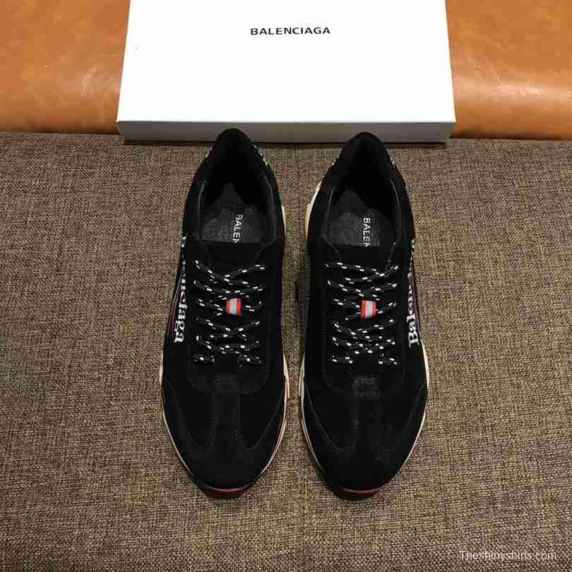 Men Balenciaga Triple S Black Sneaker Item 1216240