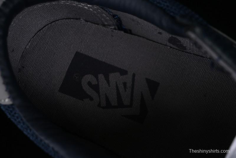 Vans TDC Tokyo Design Collective Old Skool Slip-On Premium Low-Top Casual Sneakers - VN000MY4DT4