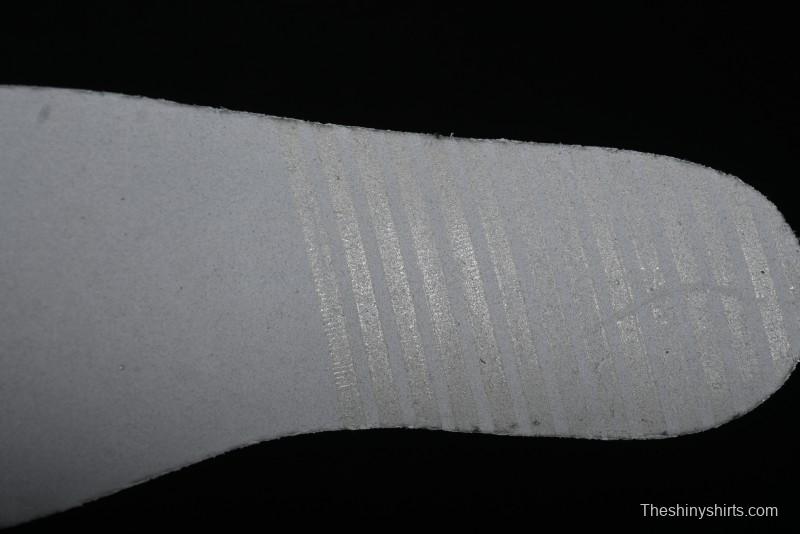 Nike SB Dunk Low Casual Skateboarding Shoes in Beige Green with Hemp Rope Detail - LK2146-511