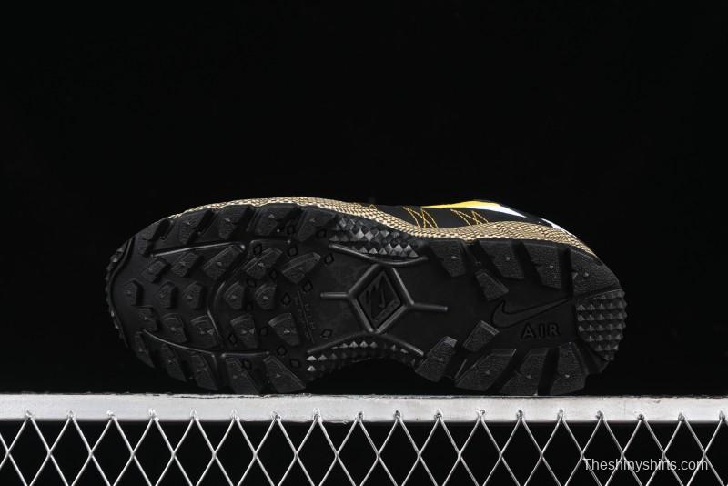 Nike Air Humara Retro Trail Running Shoes with 1990s Outdoor Style - AJ1102-001