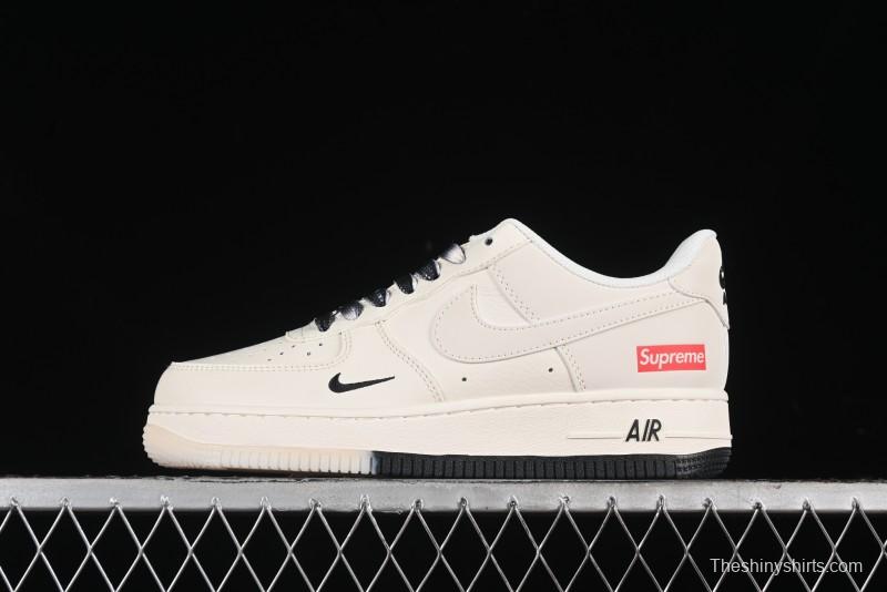Nike Air Force 1 '07 Low Supreme Collaboration - White Black Two-Tone Low-Top Casual Sneakers - BB7577-217