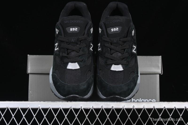New Balance Made In USA 992 Classic Retro Running Shoes with Superior Cushioning - M992BL