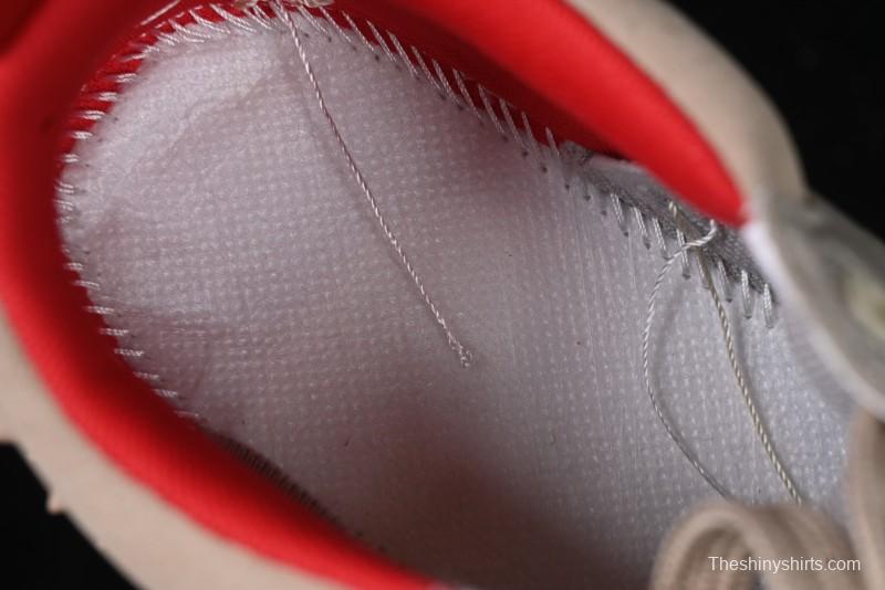 Christian Louboutin Funnyto Flat Comfortable Fashion Low Top Sneakers in Taupe - X.D4