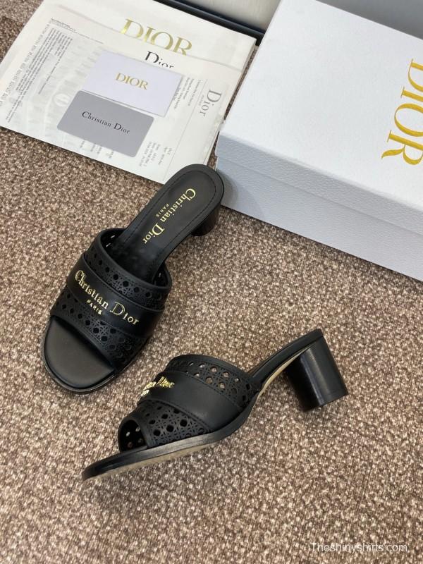2025 Women Dior Black Leather Slippers KFY00310