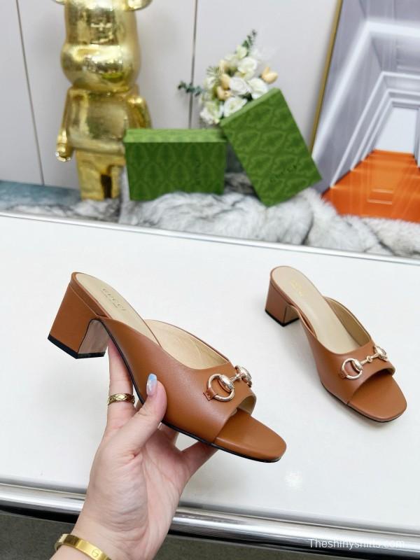 2025 Women Gucci Brown Leather Mules Classic Buckle MJ00180/215