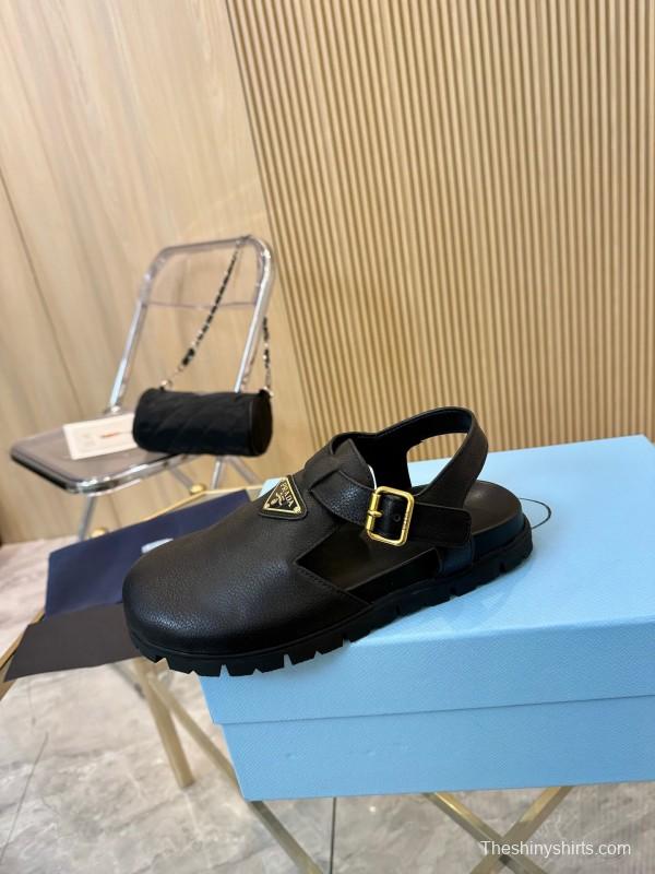 2025 Women Prada Black Leather Sandals LY00280