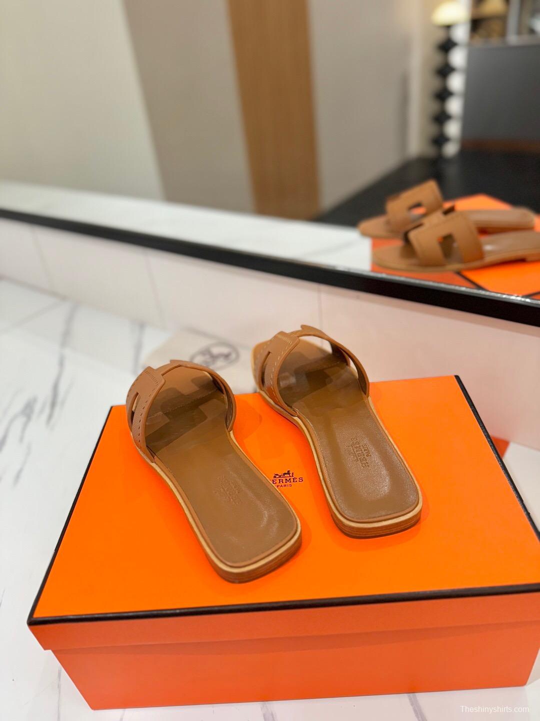 2025 Women Hermès Brown Leather Slippers