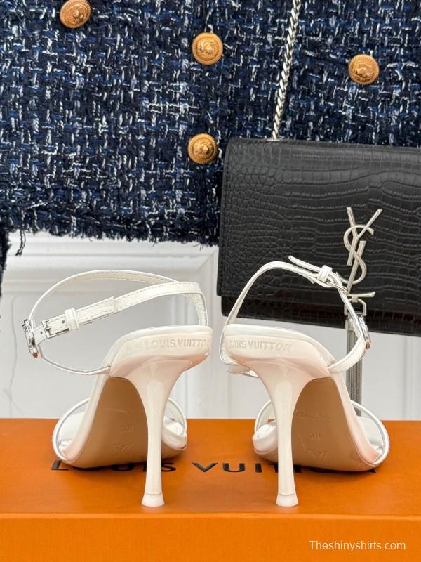 2025 Women Louis Vuitton White Leather Strappy Sandals KFY00280