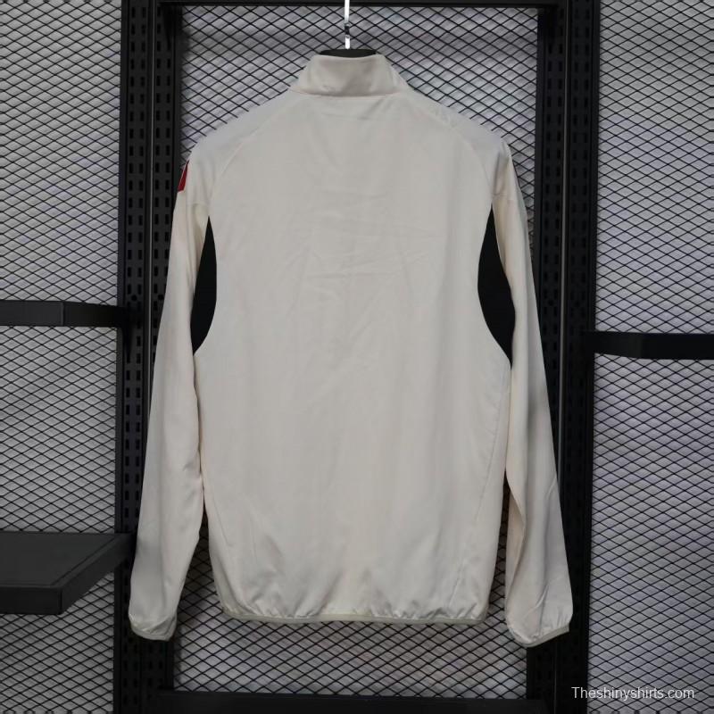 25/26 Liverpool White Windbreaker (with Inner Lining)