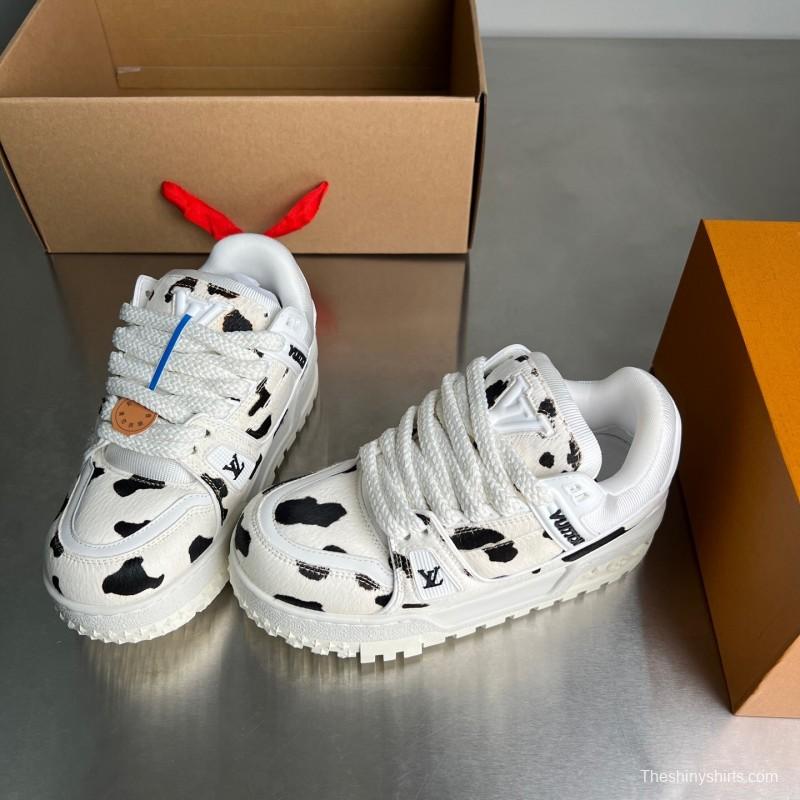 Lv 2025/ss Signature Logo Leather Sneakers - YC